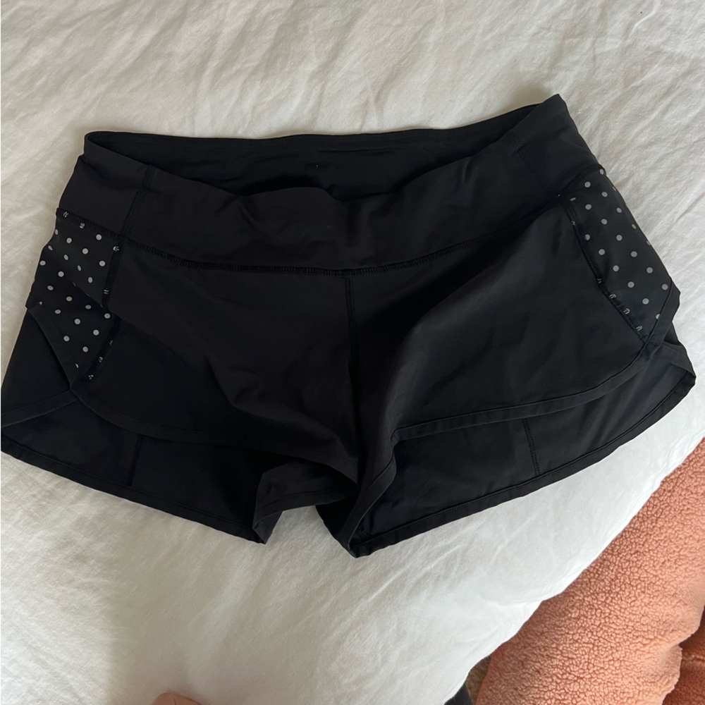 EUC lululemon speed short black reflective 8